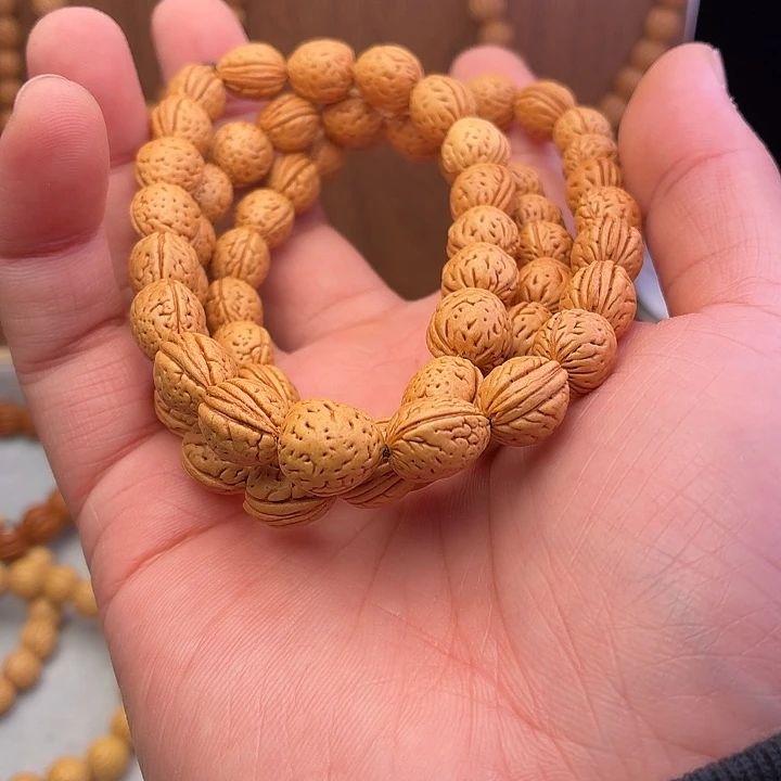 吊坠桃核111111111111