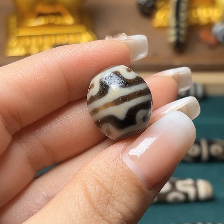 玛瑙/玉髓颈饰未镶嵌一*