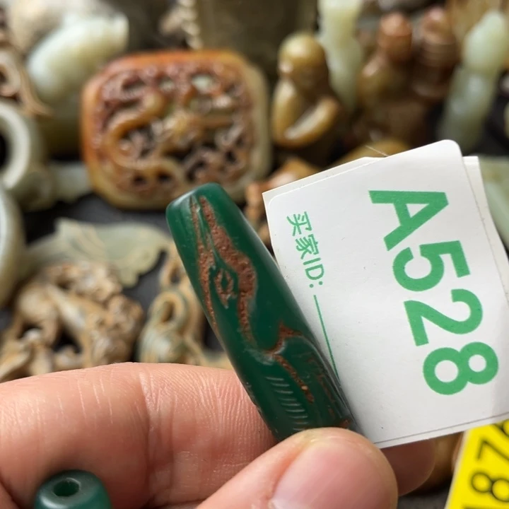 玛瑙/玉髓颈饰合金