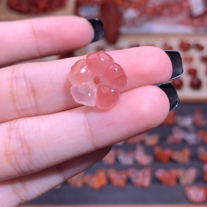 南红玛瑙未镶嵌珠宝半成品5