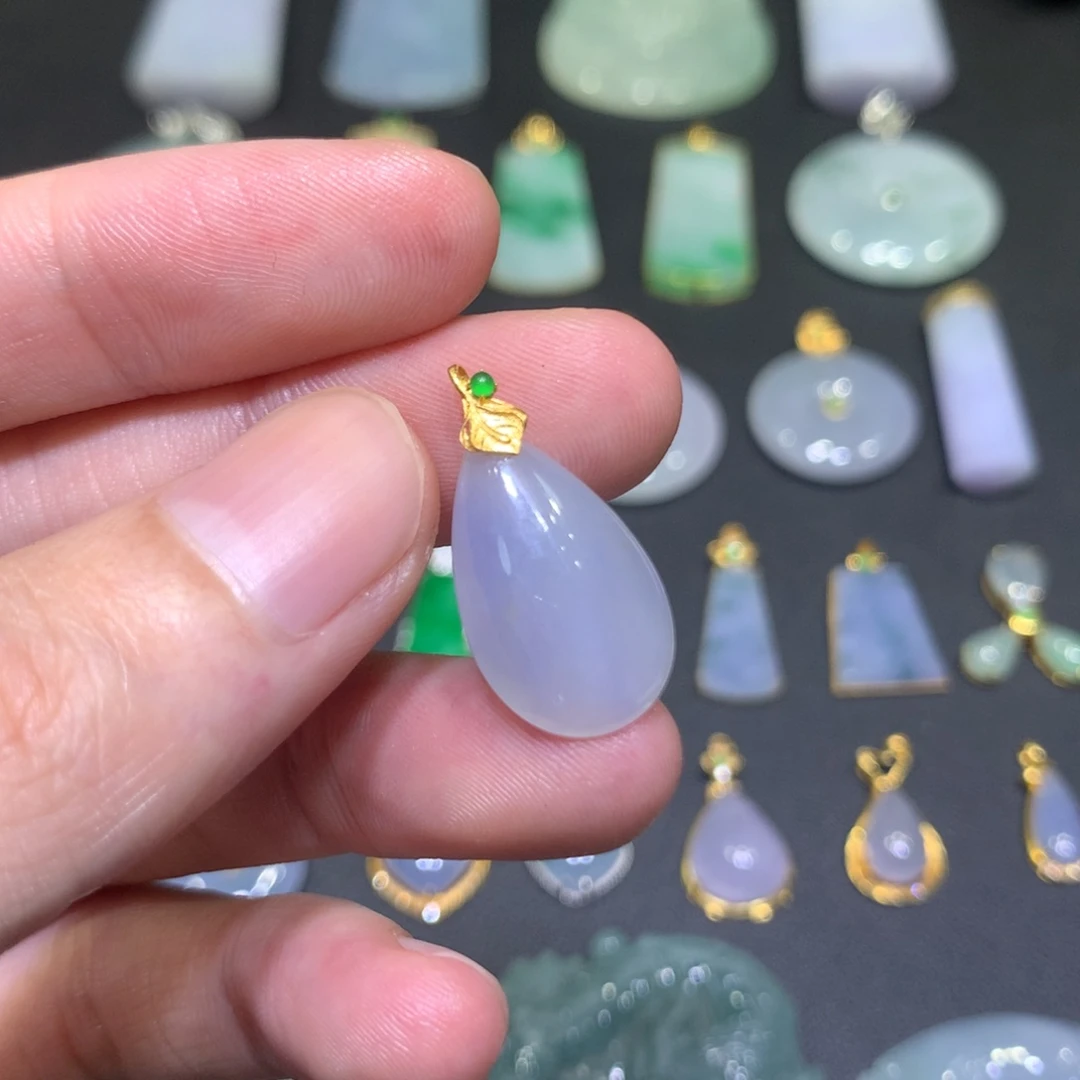 翡翠18K金镶嵌吊坠(不含链)