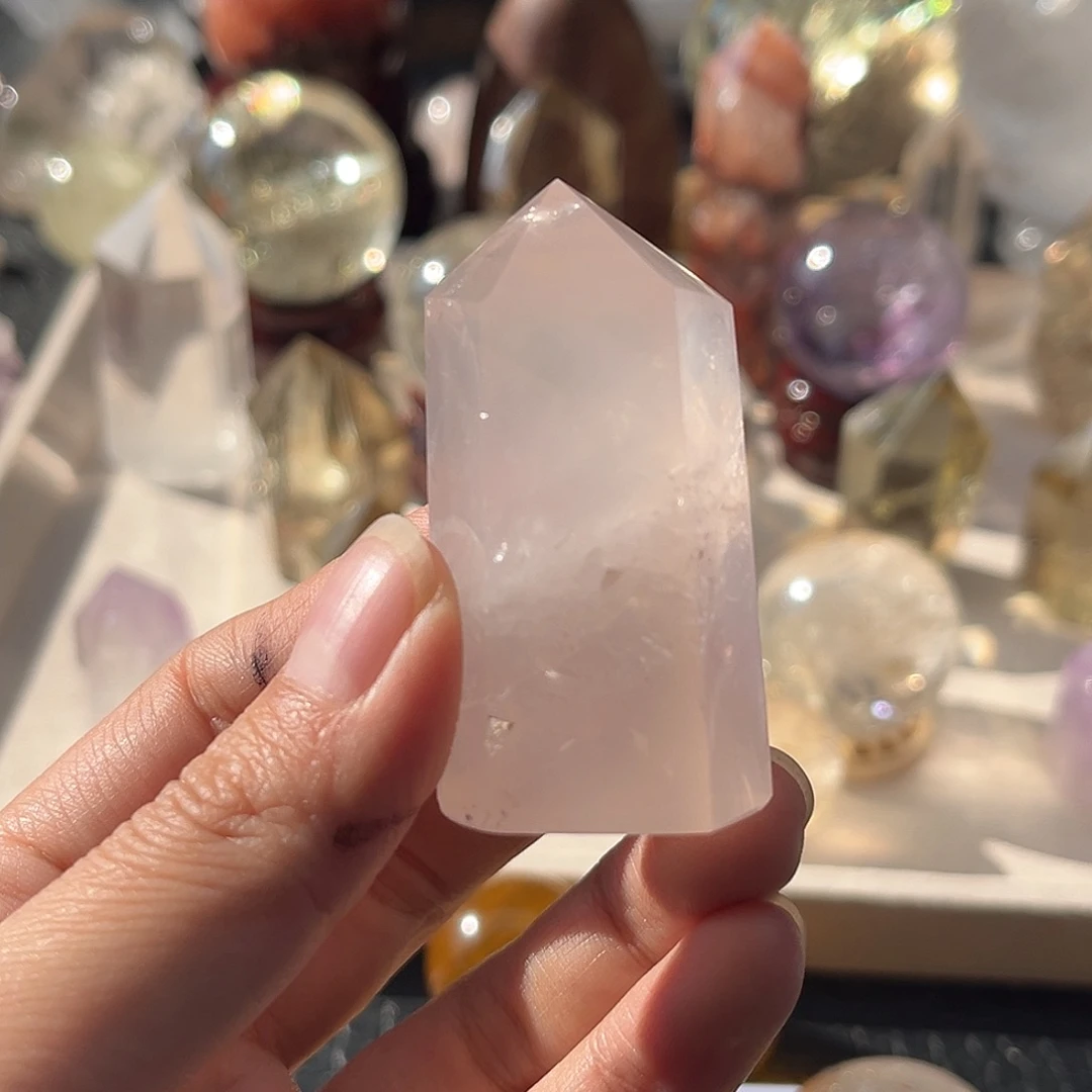 李***铭水晶珠宝半成品未镶嵌133粉晶