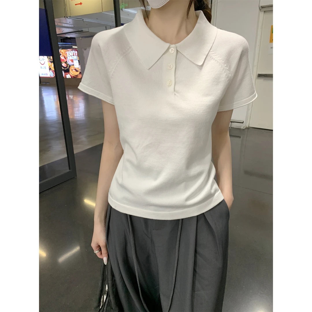 高级感翻领纽扣短袖上衣女2025夏季冰丝软糯正肩百搭ins风针织T恤