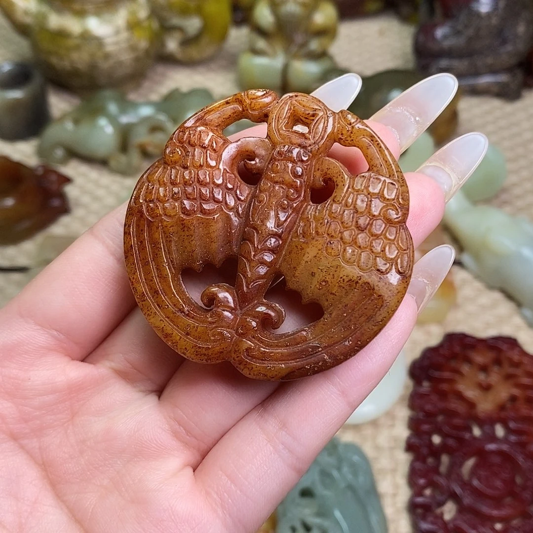 未镶嵌蛇纹石玉颈饰