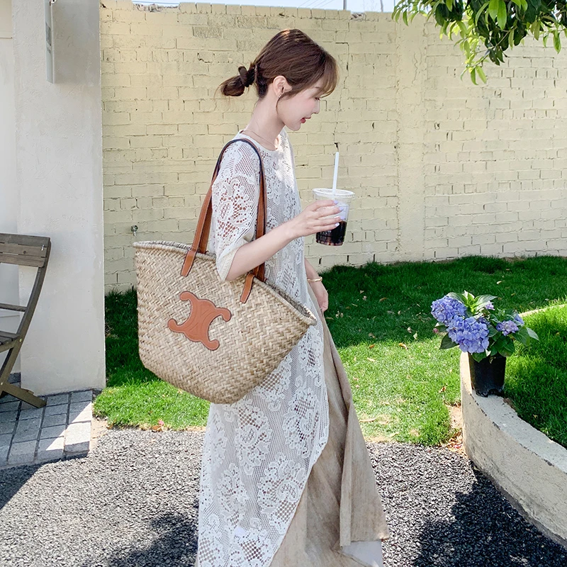 法式气质绝美吊带连衣裙套装女夏季2025新款叠穿蕾丝t恤裙两件套