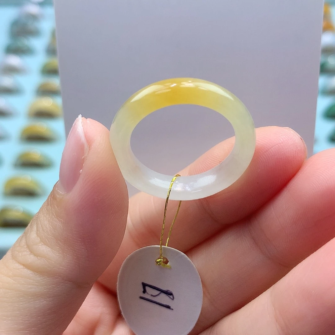 未镶嵌戒指翡翠17圈