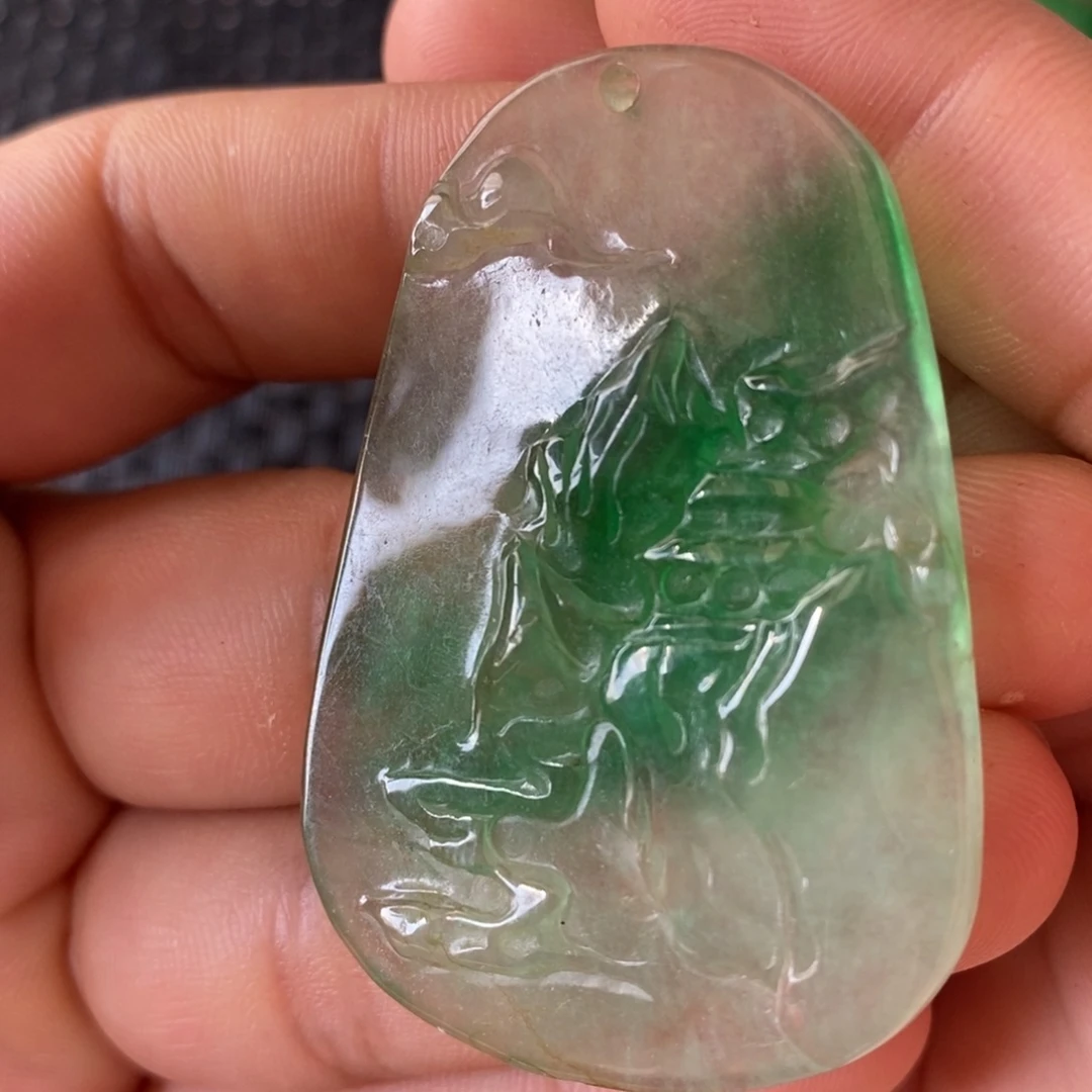 未镶嵌和田玉（糖玉）挂件