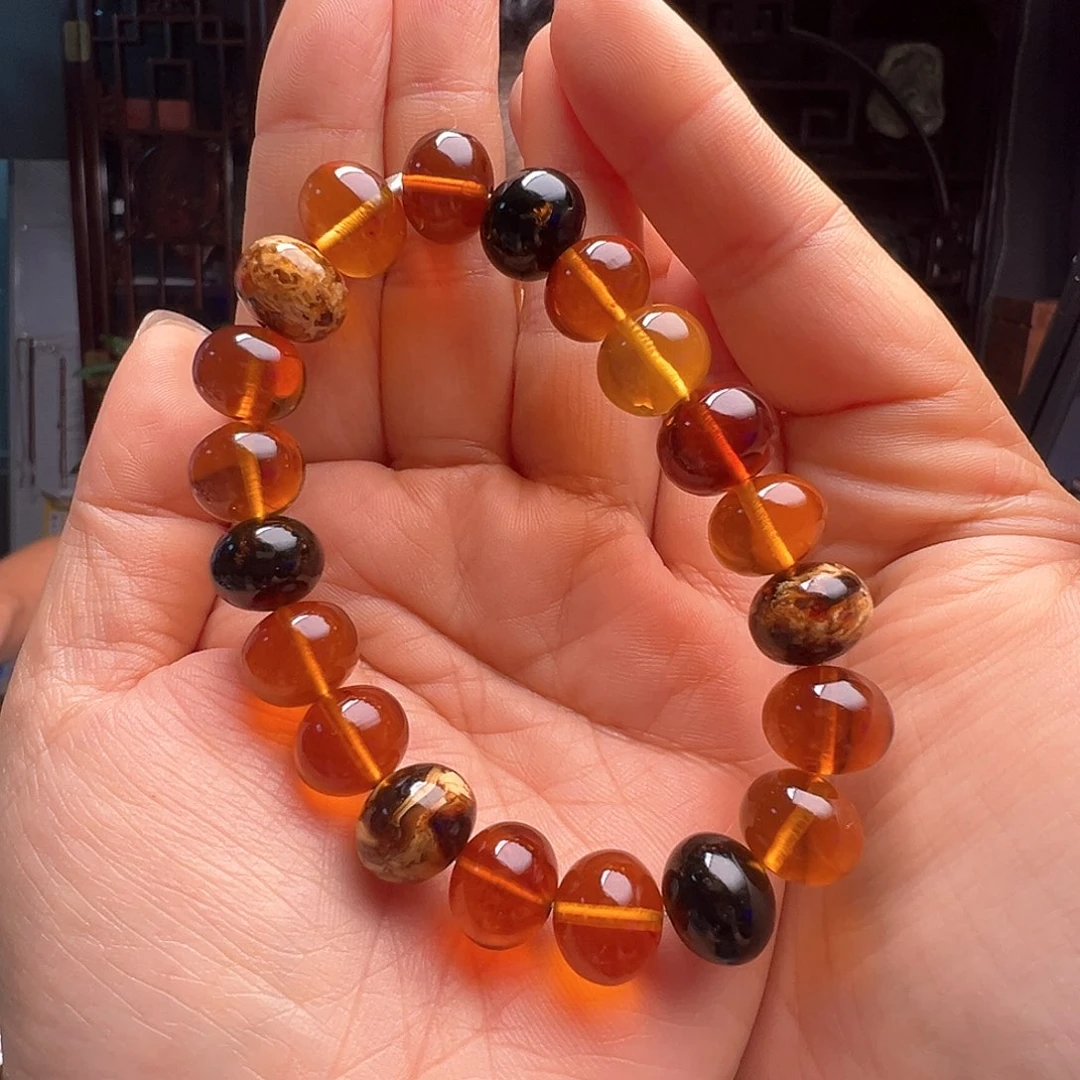 靖***姐未镶嵌琥珀裸石抚顺琥珀10262十二