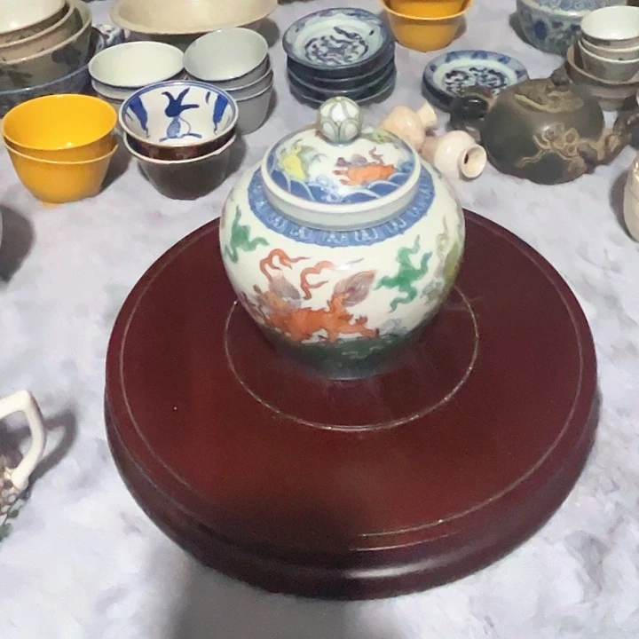 北***阳瓷片青花花卉纹饰小罐子