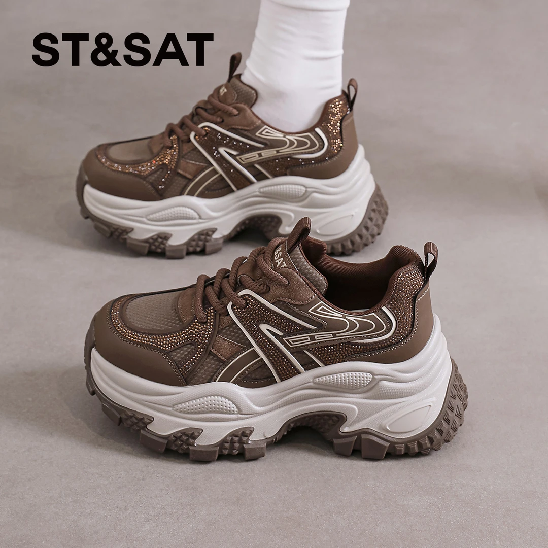 星期六高级老爹鞋女士2025新款秋季轻奢运动鞋百搭流行爆款休闲鞋