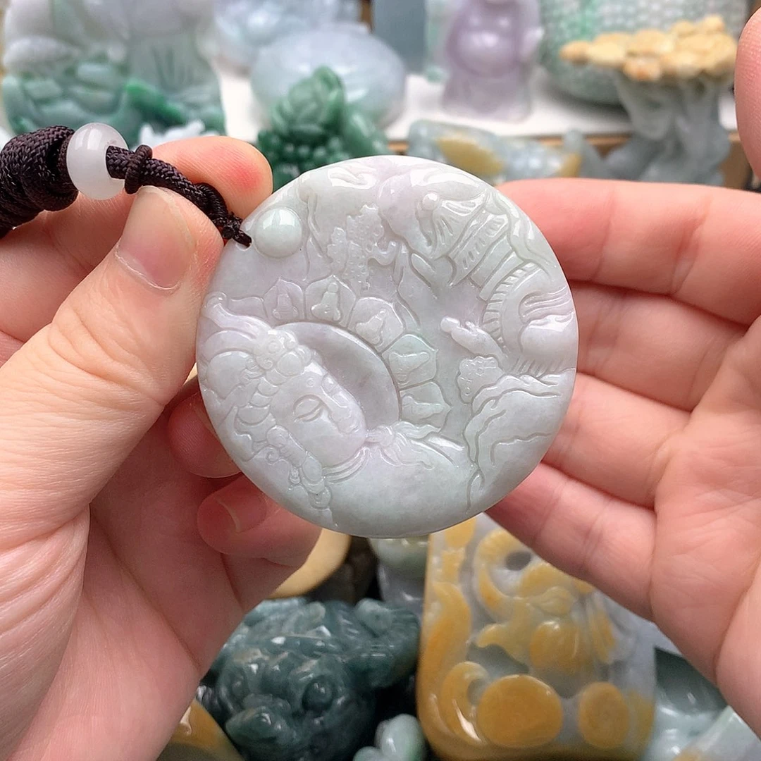 吊坠(不含链)未镶嵌翡翠