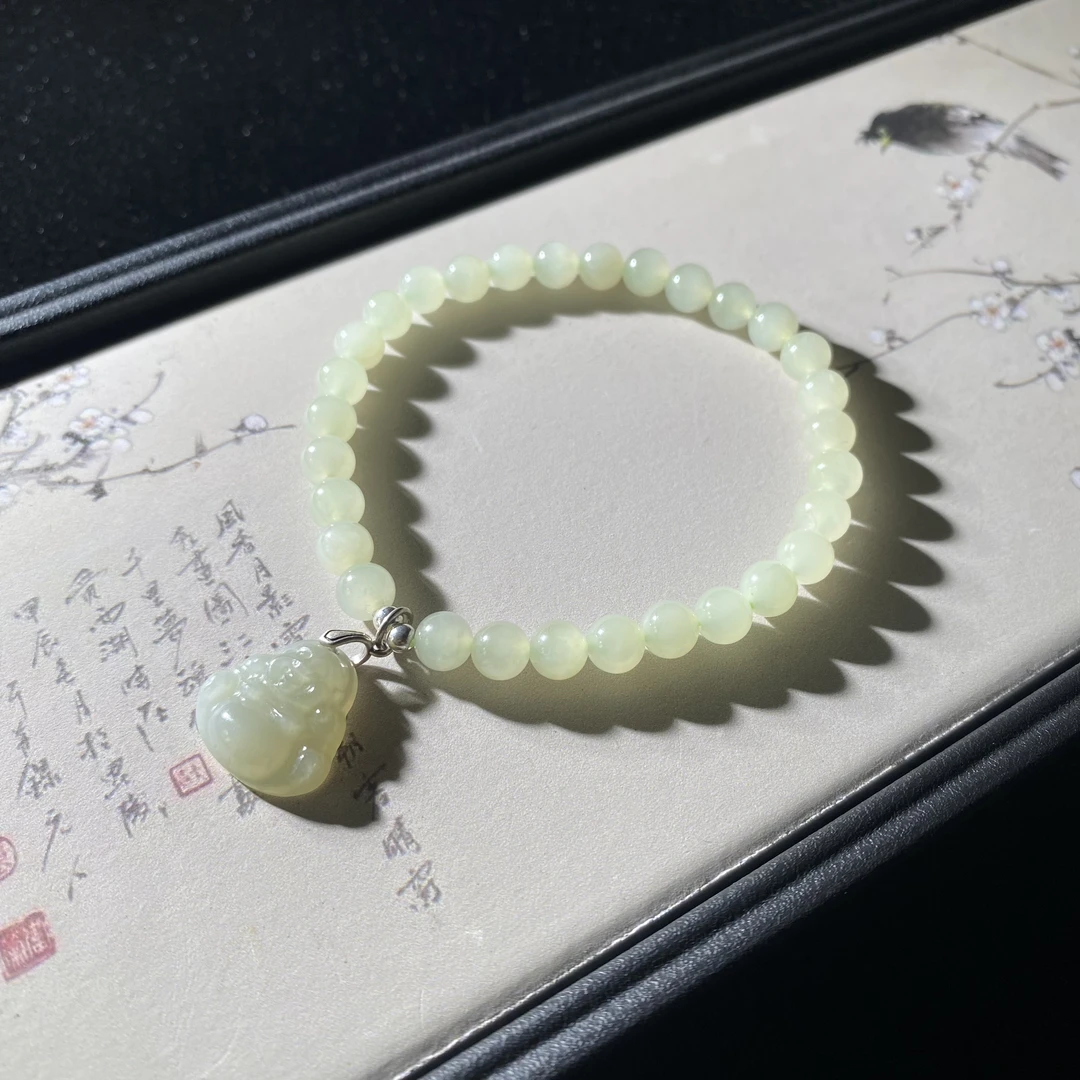 天然和田玉搭配S925银配饰和田玉佛公吊坠-3005