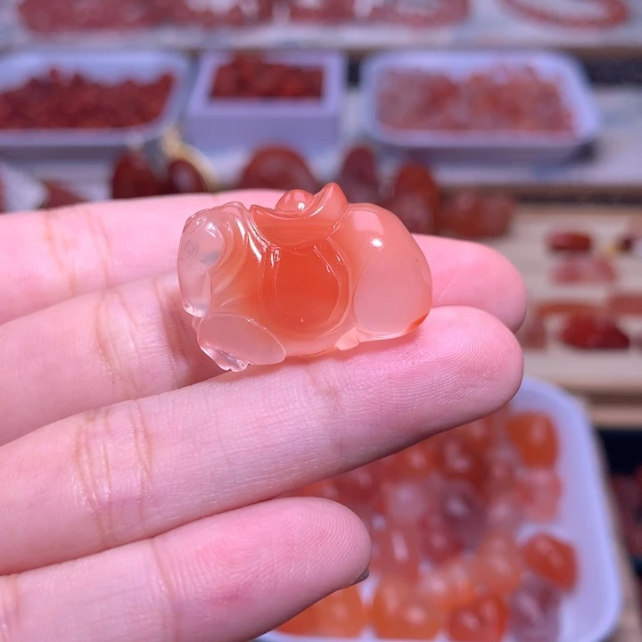 南红玛瑙未镶嵌珠宝半成品唐马