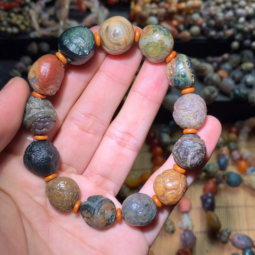 玛瑙/玉髓未镶嵌阿拉善戈壁玛瑙