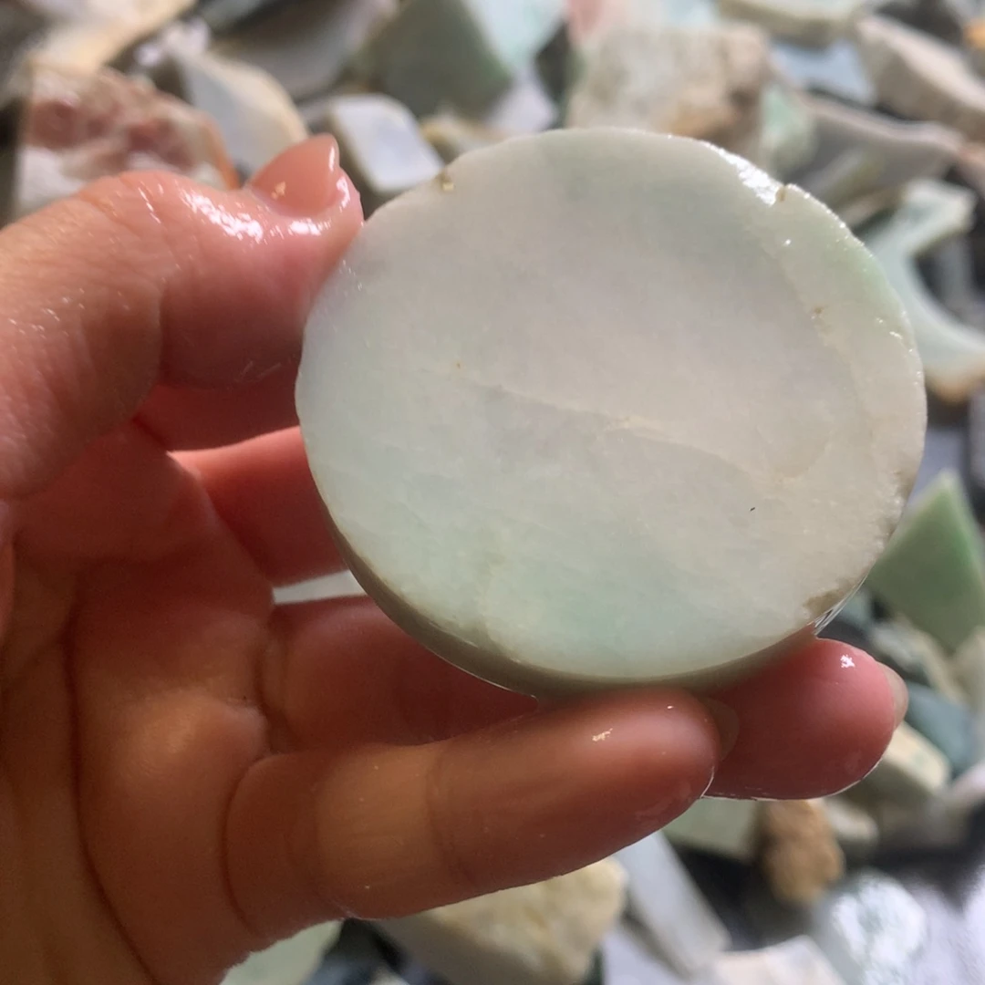 翡翠颈饰未镶嵌缅甸翡翠