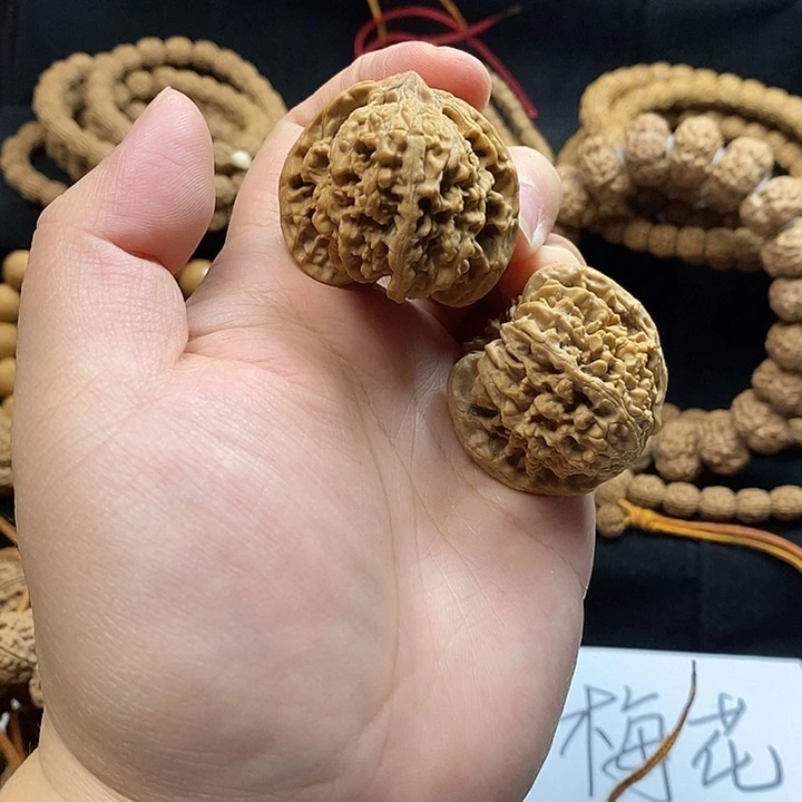 金刚菩提吊坠特惠满天星