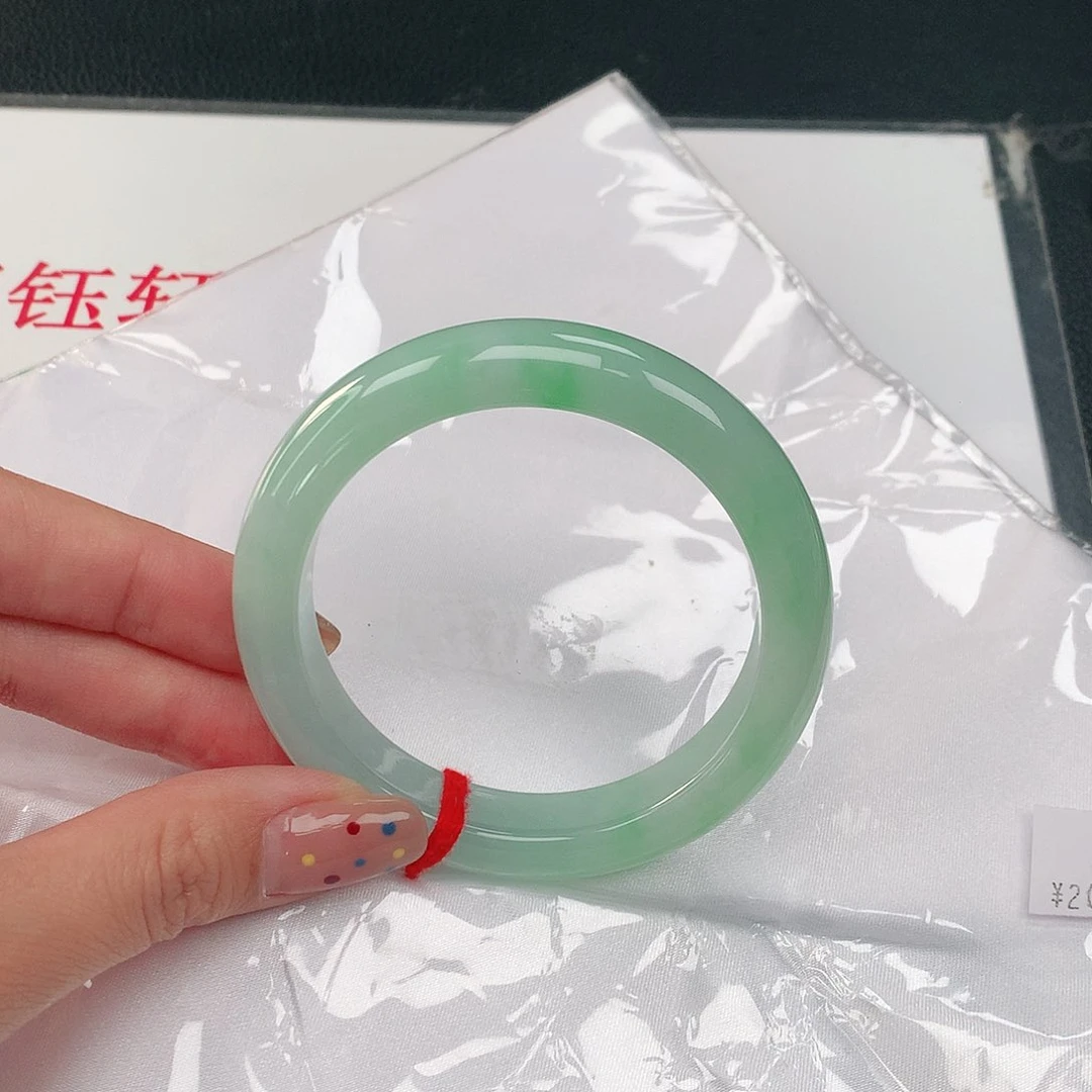 未镶嵌手镯翡翠095