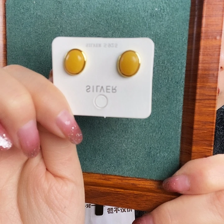 蜜蜡银S925镶嵌耳饰耳钉