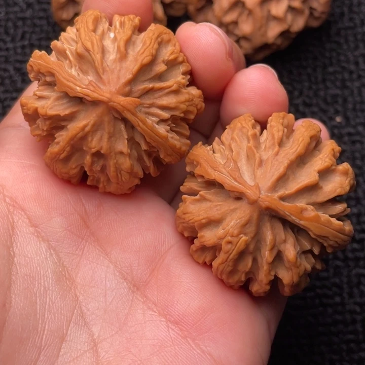 木质类秦岭精品文玩核桃4