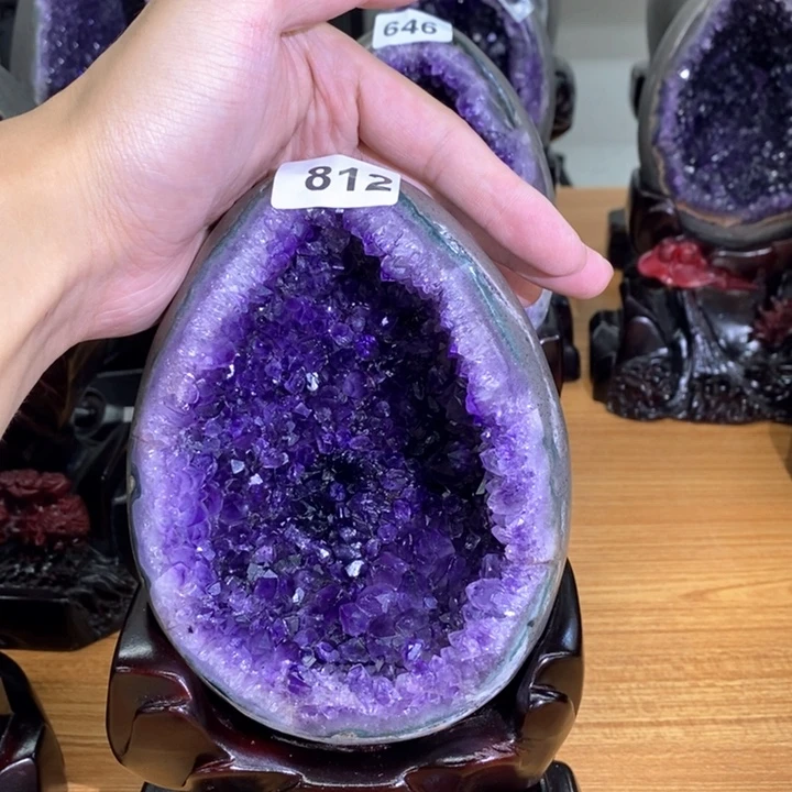 未镶嵌水晶大型摆件（非配饰）