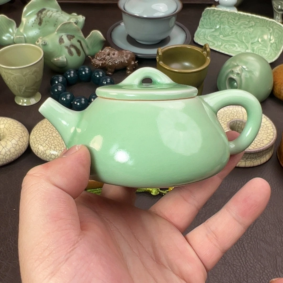 青瓷茶器青瓷茶器