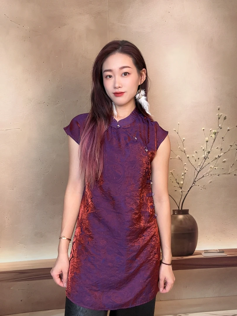 新中式设计暗纹无袖奥黛上衣时尚复古高质感穿搭中长款