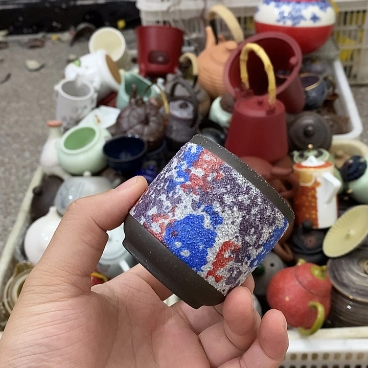 陶瓷艺术品及陶瓷壶