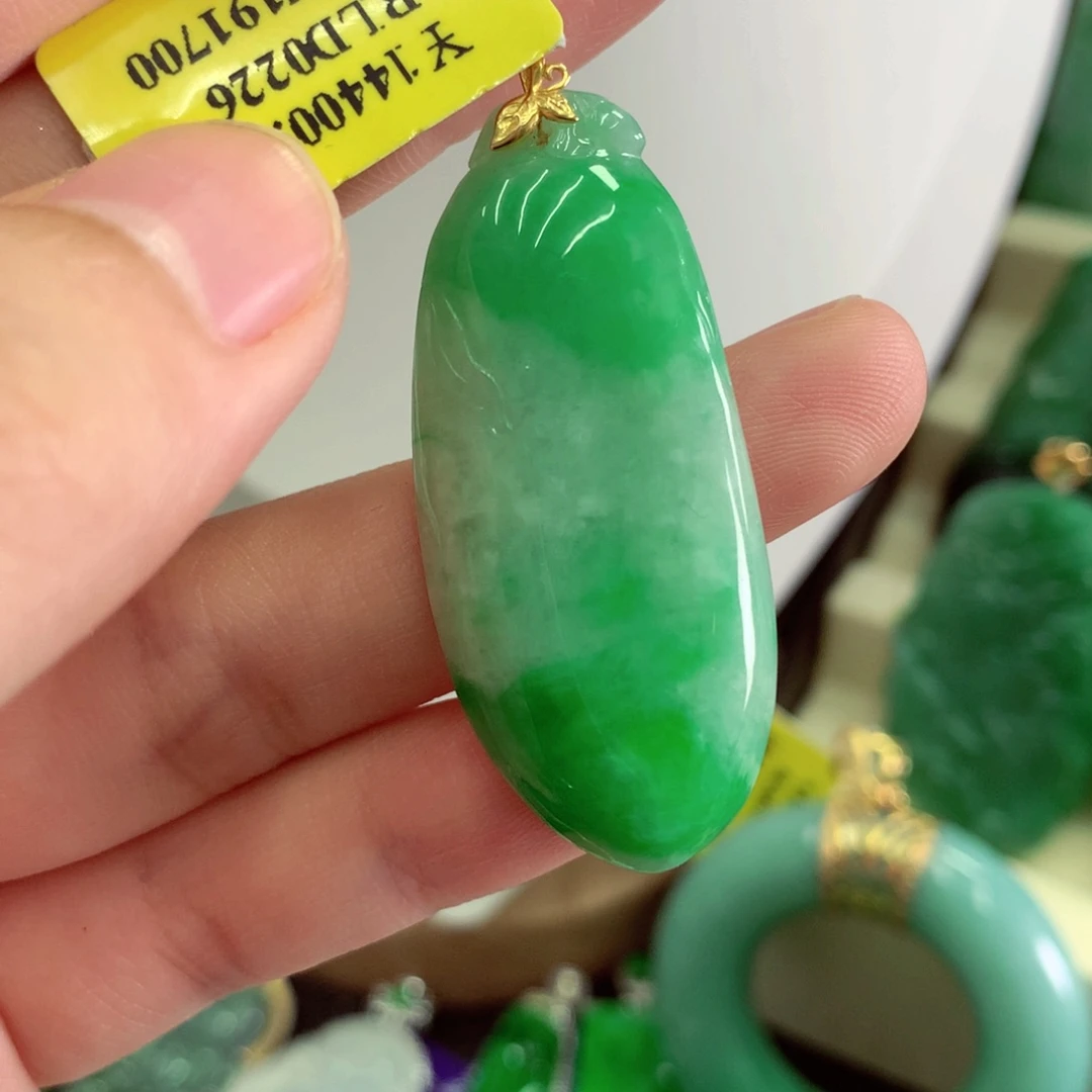 翡翠18K金镶嵌吊坠(不含链)