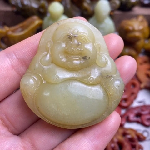 蛇纹石玉未镶嵌颈饰83