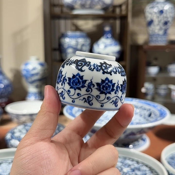 摆件瓷宇泽堂莲托八宝笔洗盖置