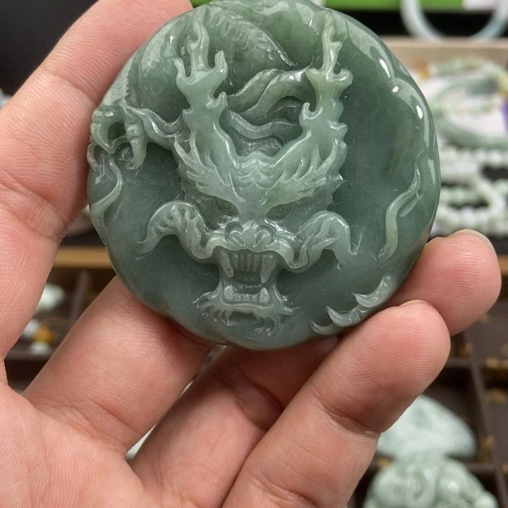 翡翠未镶嵌挂件挂件