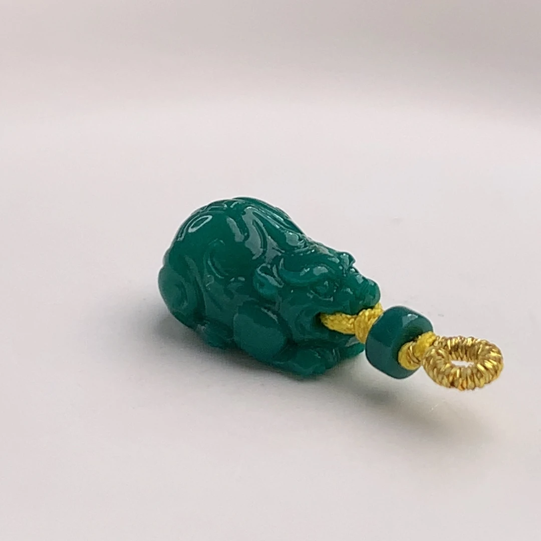 未镶嵌绿松石玉化绿貔貅提溜