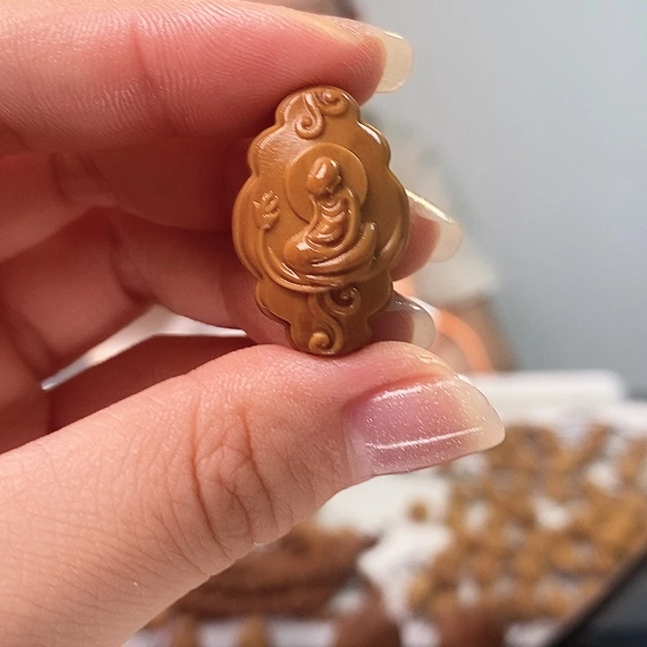 橄榄核吊坠橄榄核