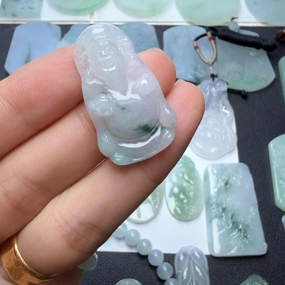 翡翠未镶嵌吊坠(赠链)天然缅甸翡翠A货财神