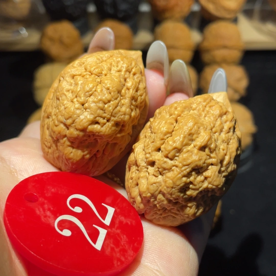 绣花鞋35尺寸核桃