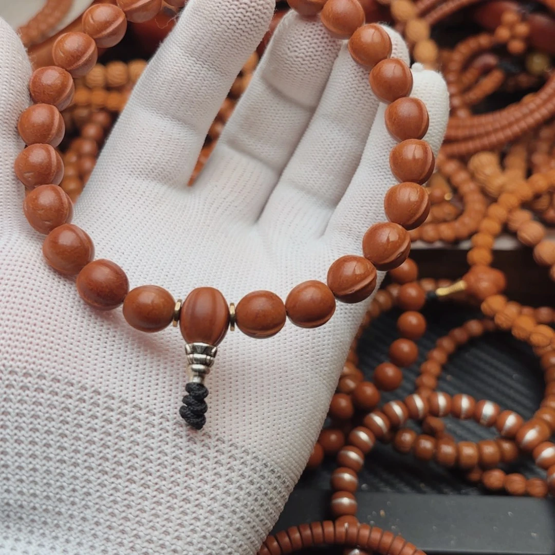 g***g桃核吊坠一物一图