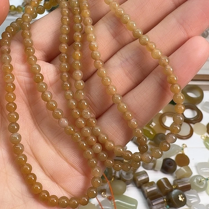 和田玉（糖玉）未镶嵌手链