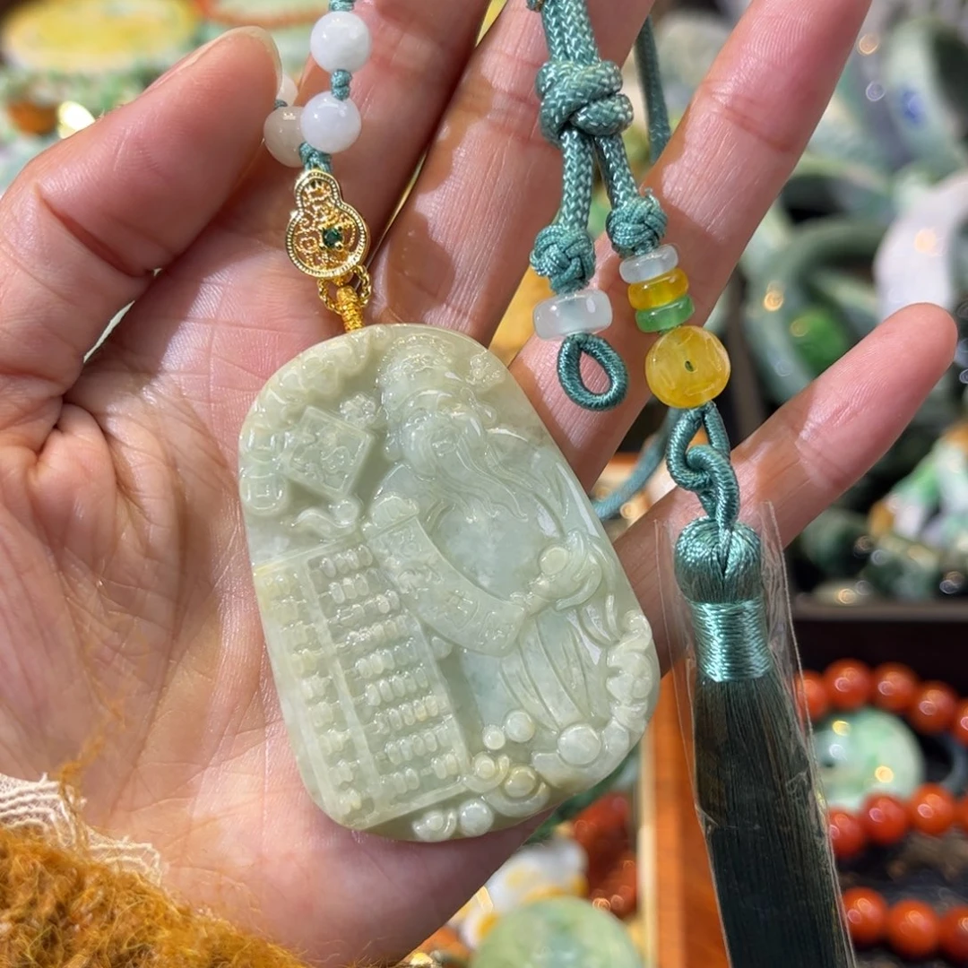 翡翠颈饰未镶嵌待编款