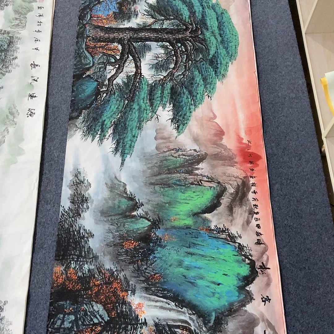 国画小六尺迎客松一副