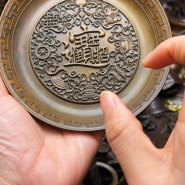 精美铜器点击下单