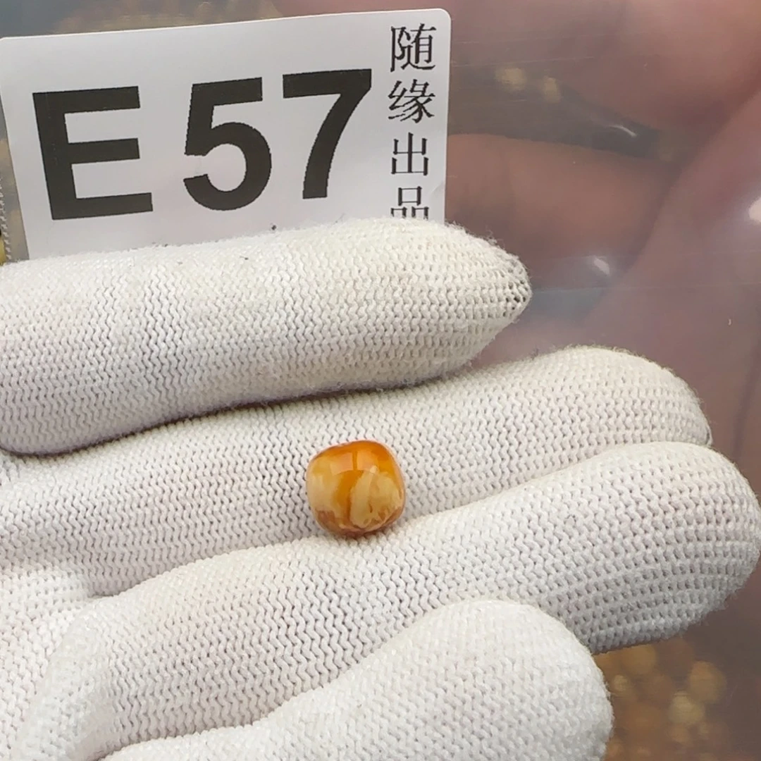 囍***、琥珀未镶嵌裸石10尺寸老型