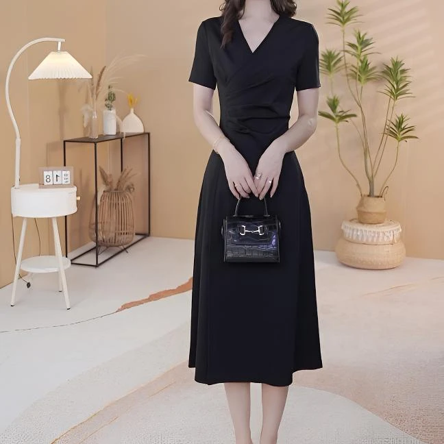 AXY1253#夏季时尚V领小黑裙裙子连衣裙常规长款