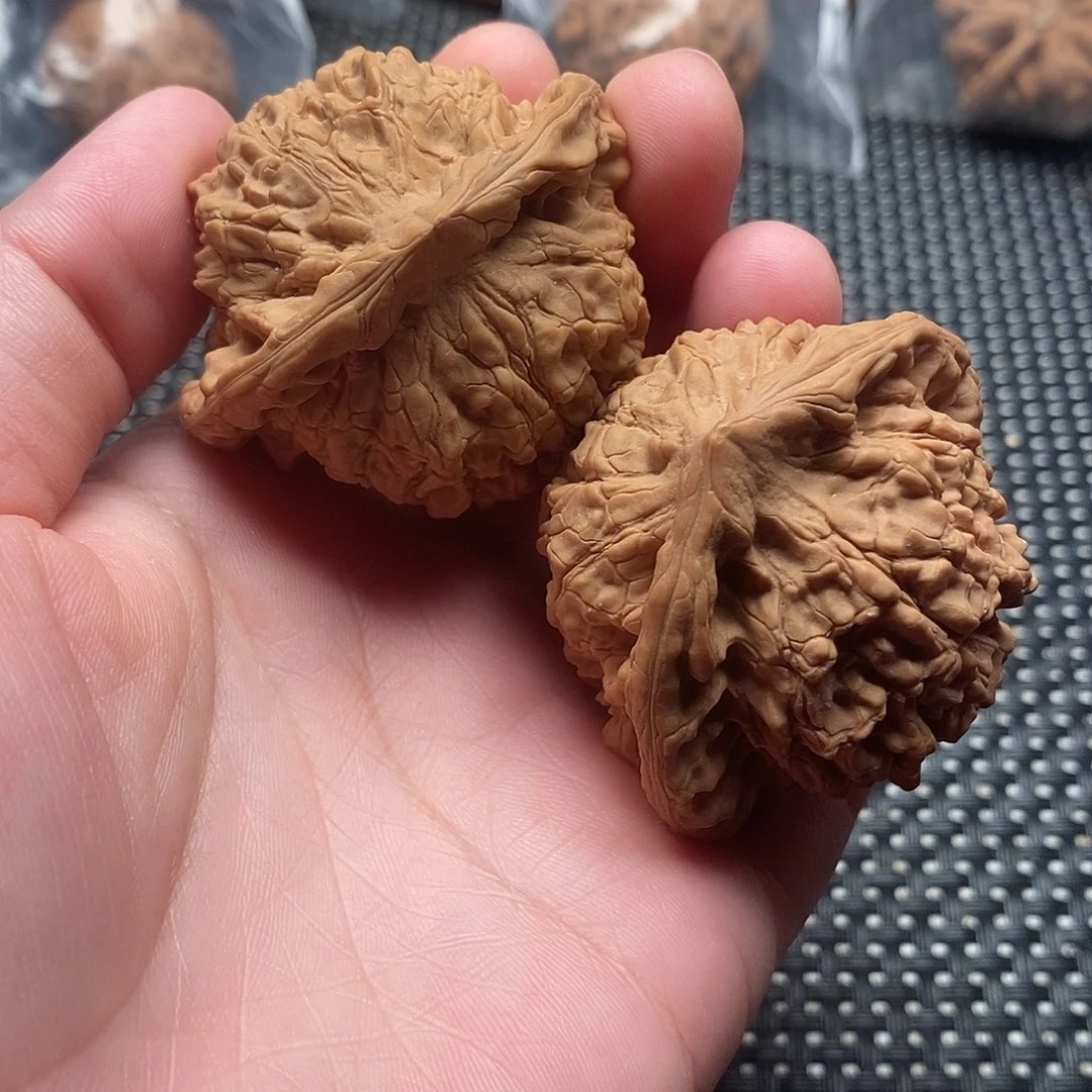 文玩核桃吊坠核桃