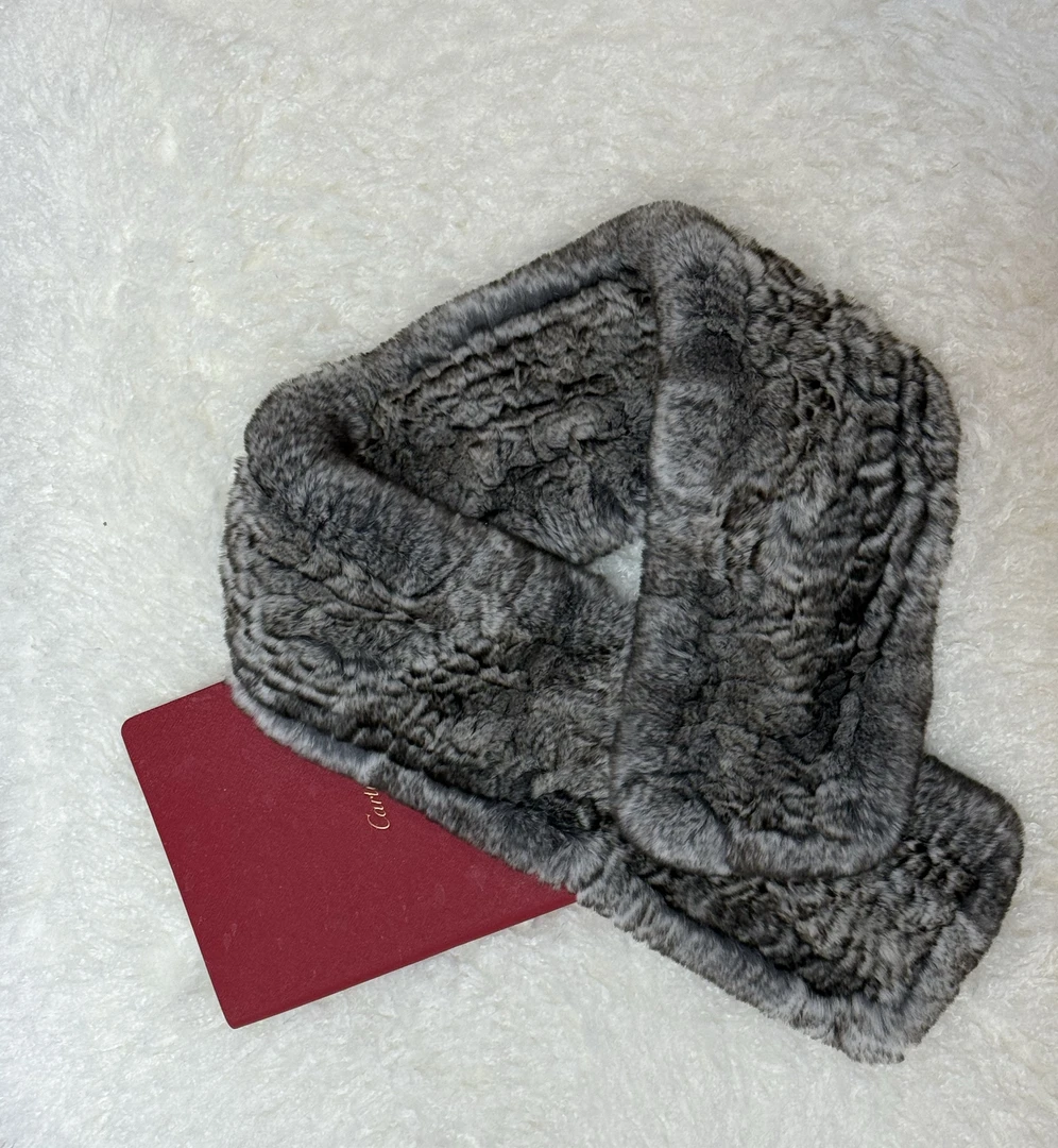 WEI “龙猫日记”编织獭兔毛冬季软糯保暖围脖WY0533