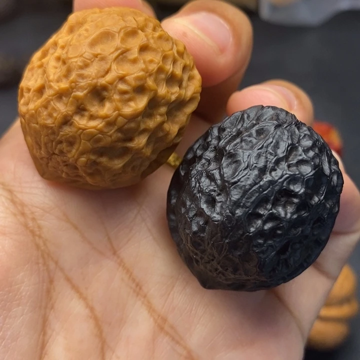 把件文玩核桃38尺蛇皮元宝