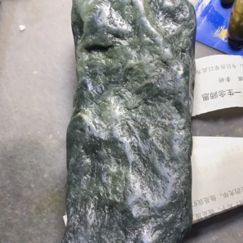 未镶嵌和田玉（糖玉）挂件