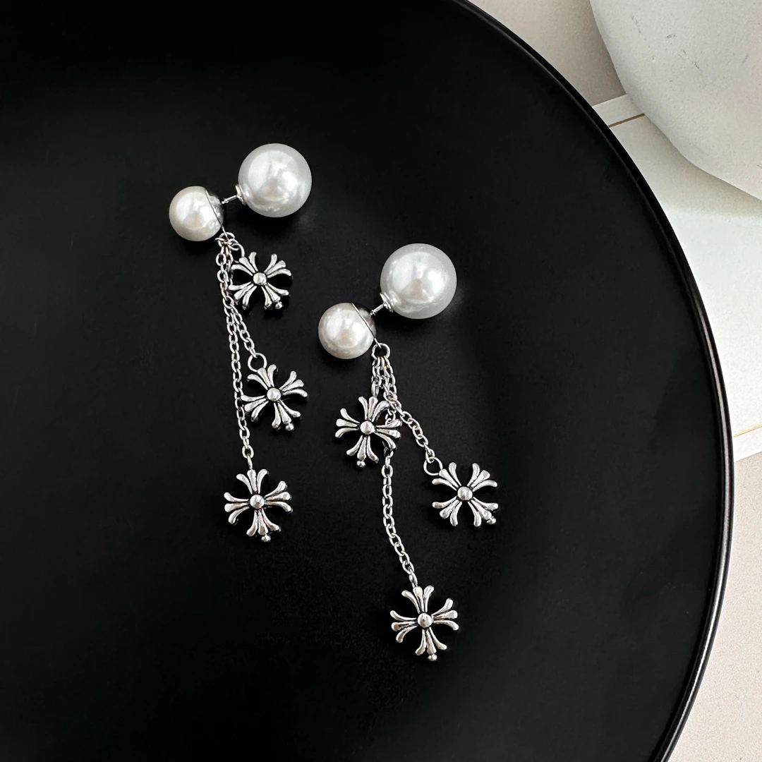 铜合金仿珍珠耳饰 05117大淇原创复古气质白珠十字架流苏个性耳钉