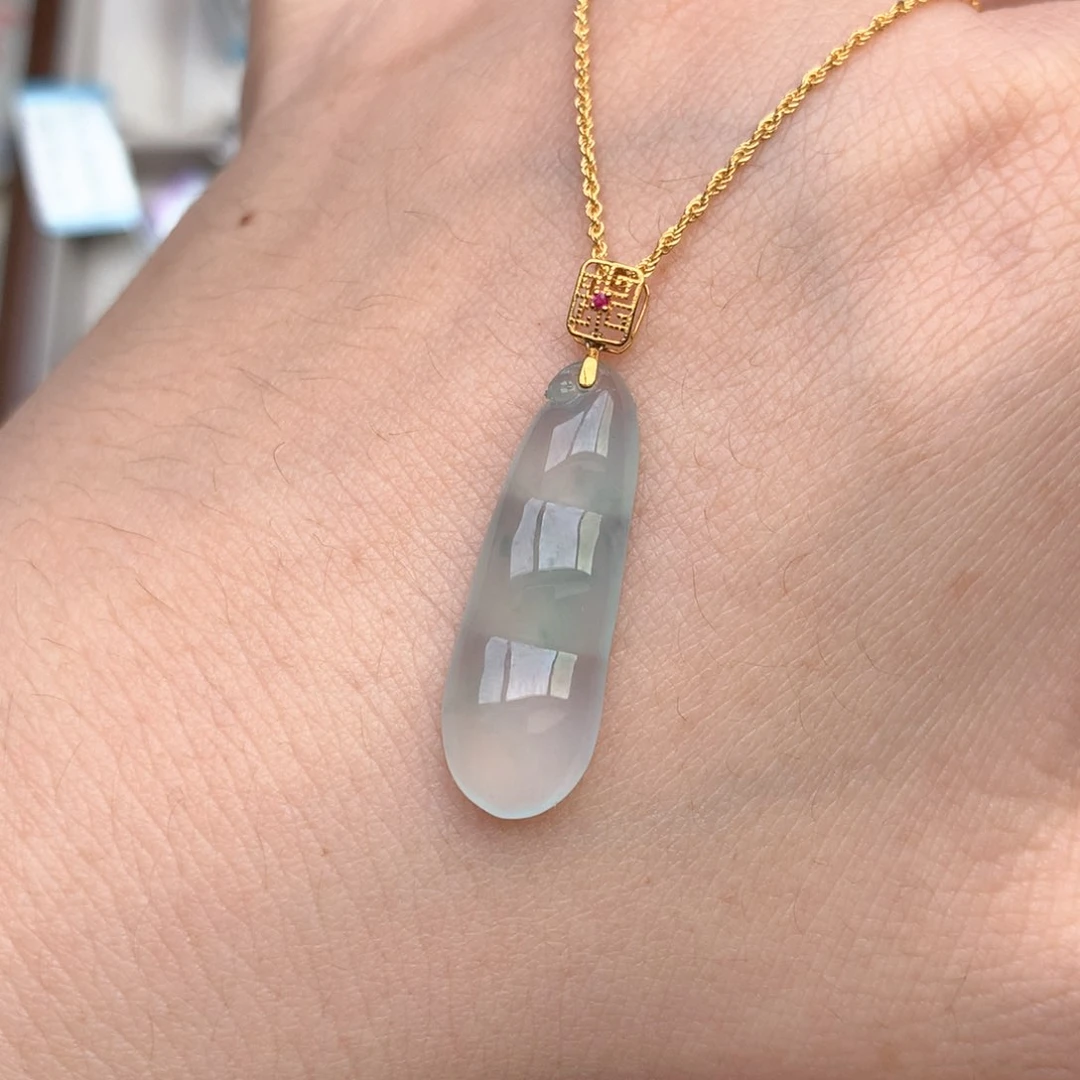 【闪购商品】18K金镶嵌挂件翡翠一