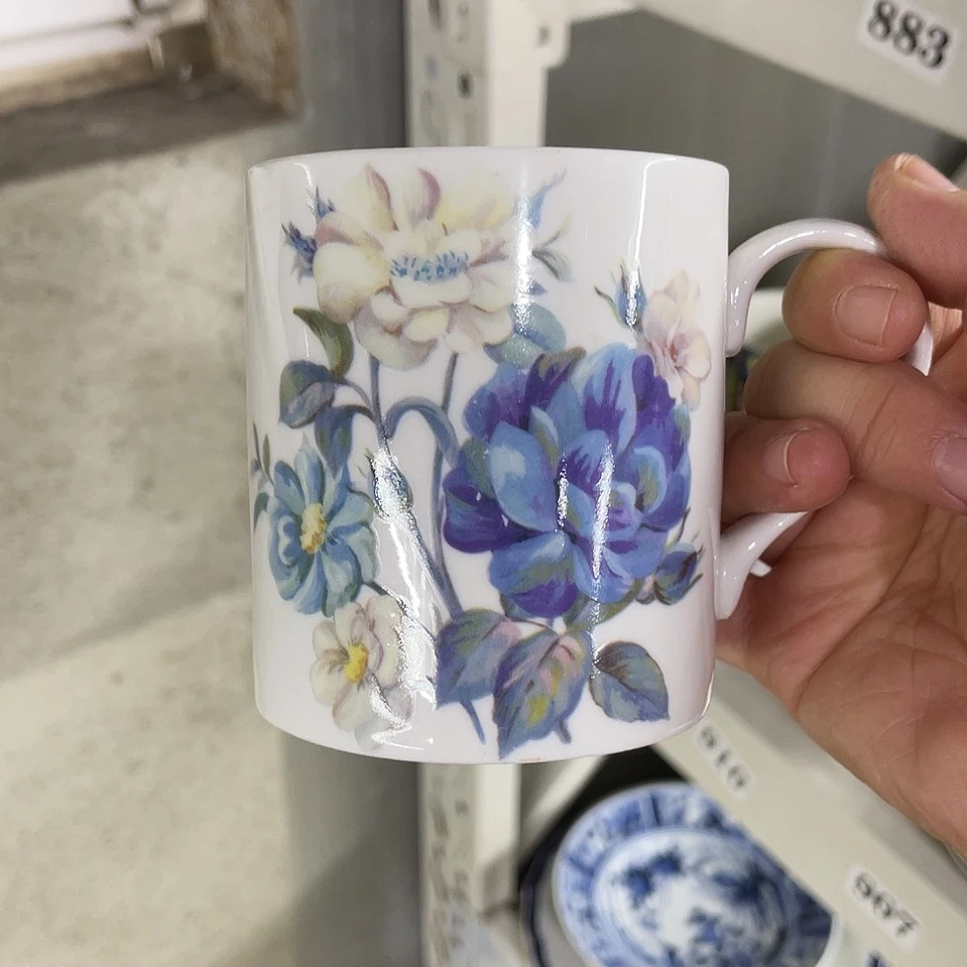 瓷片卡*球哈哈我真的不喜欢这样了笑