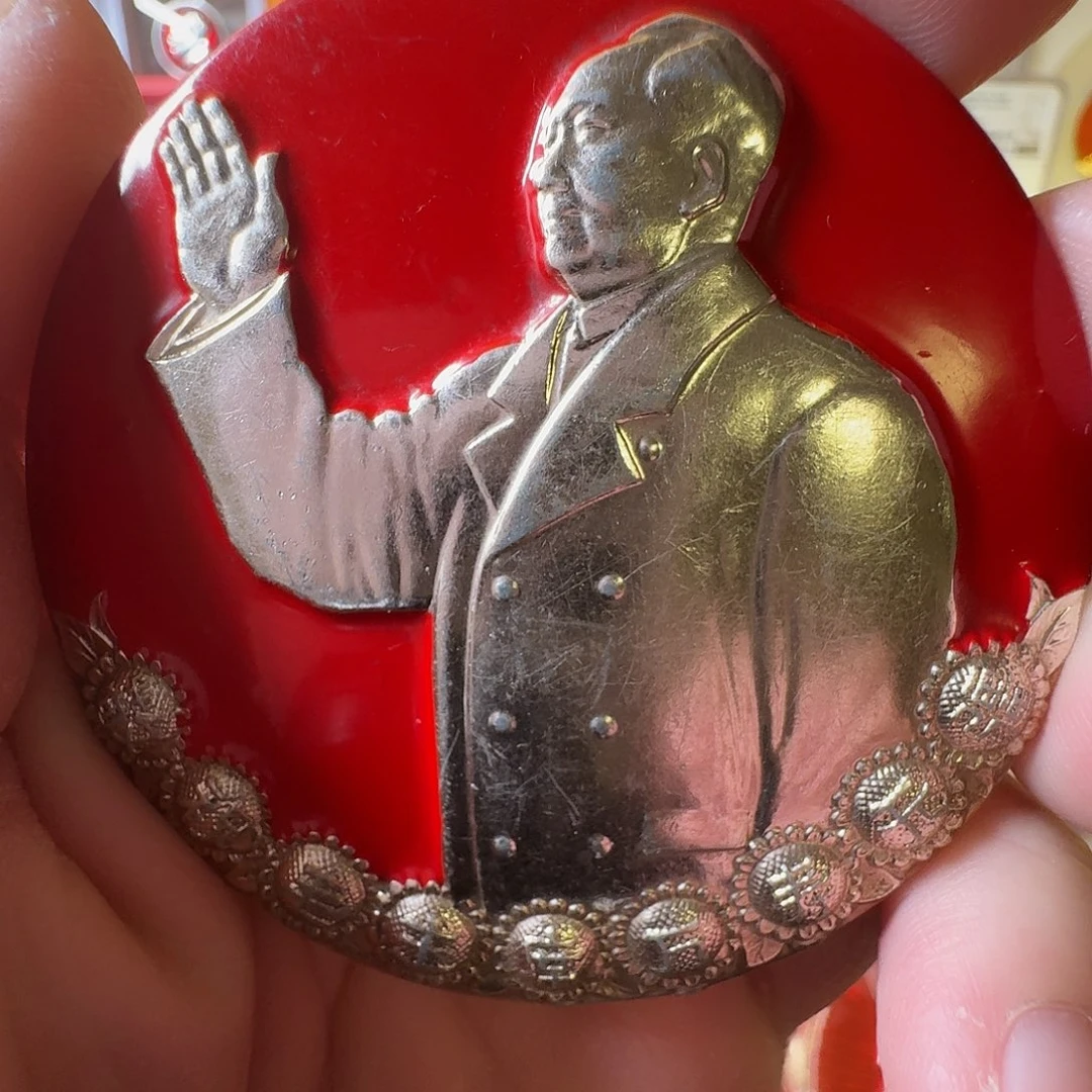 氍***音铝徽章一枚给老铁…………